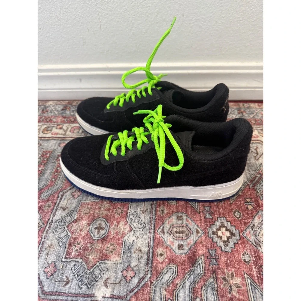 Nike Air Force 1 Low Black Fuzzy‎ Neon Green Laces Sneakers Shoes Men's 7.5